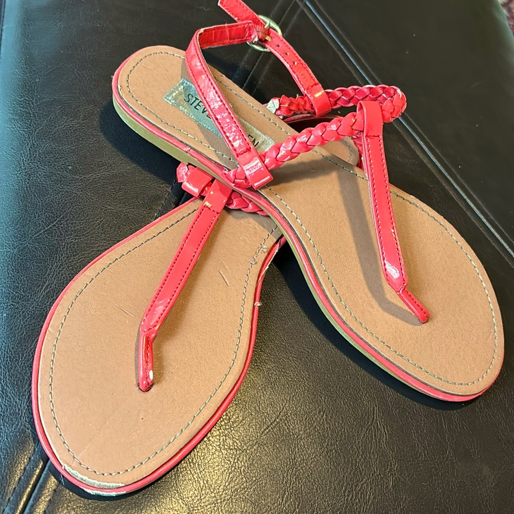 Steve Madden T-Strap Slingback Flat Sandals pink